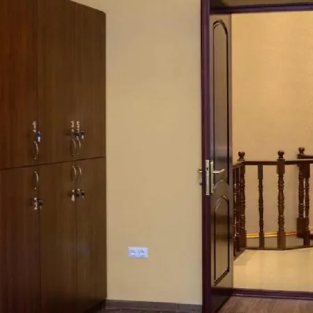 Lviv City Hostel *
