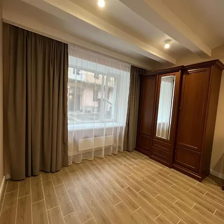 Bed & Breakfast Подобова Оренда Ліжок Та Кімнат В Квартирі Lviv