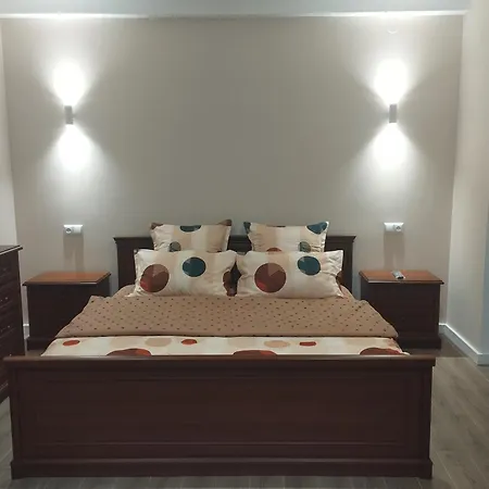 Bed & Breakfast Подобова Оренда Ліжок Та Кімнат В Квартирі *